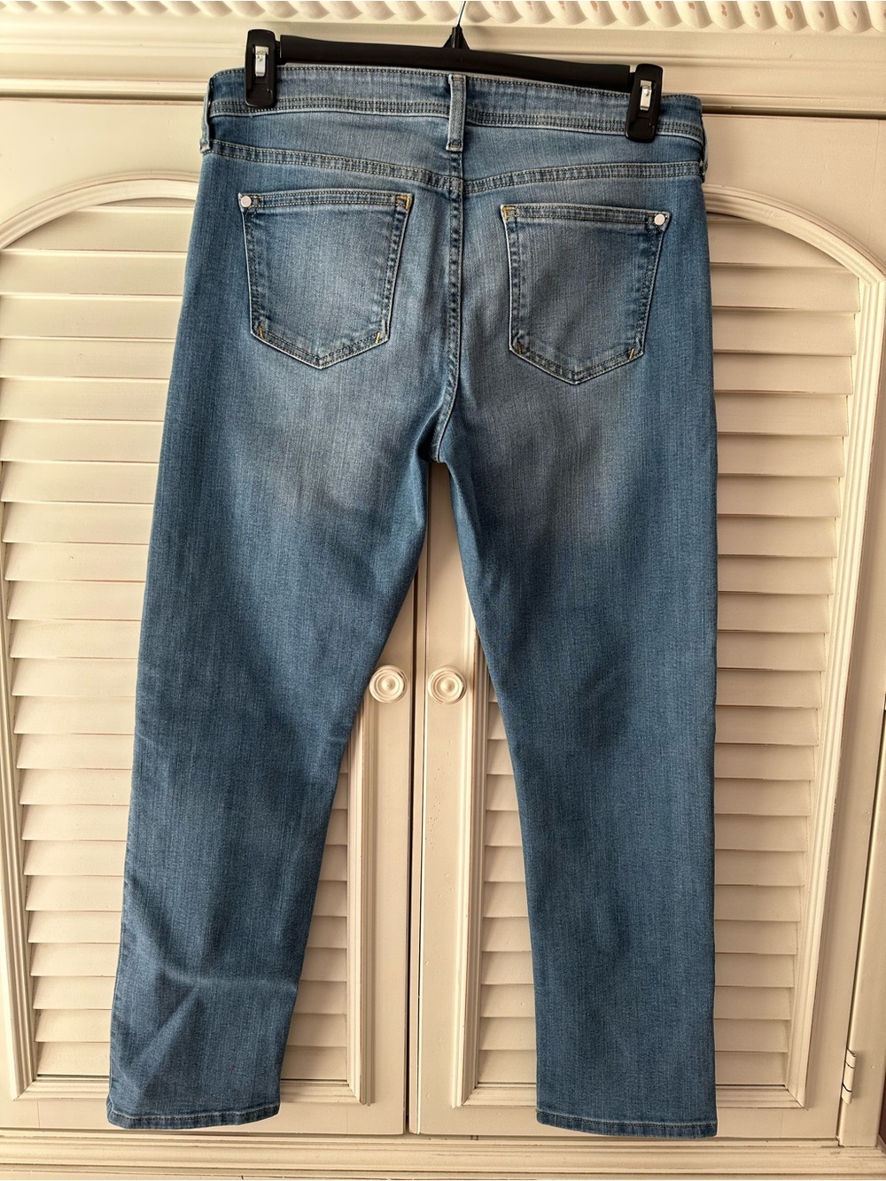 Slim Straight womens Jeans in Light Blue Denim